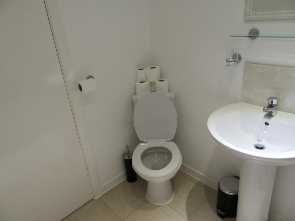 No 4 - Large 2 Bed Near Sefton Park And Lark Lane Leilighet Liverpool Eksteriør bilde