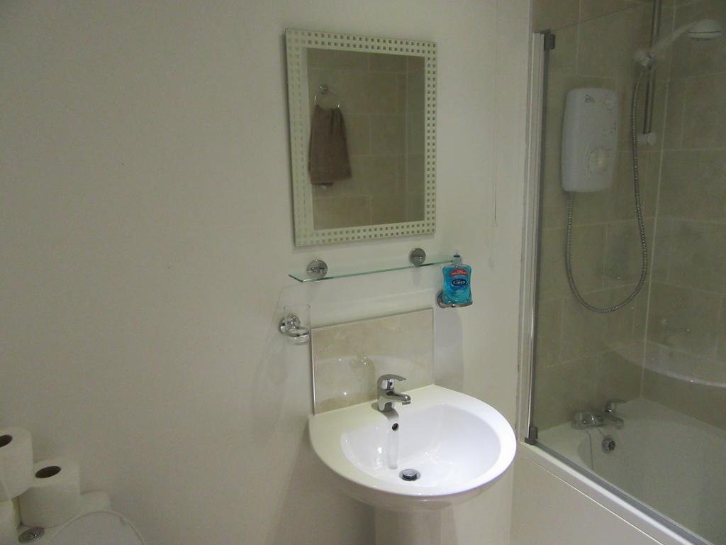 No 4 - Large 2 Bed Near Sefton Park And Lark Lane Leilighet Liverpool Eksteriør bilde